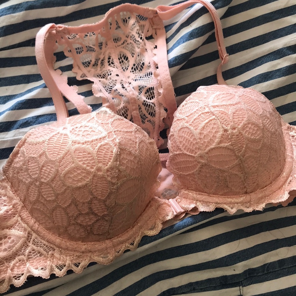 NWOT Sparkle Pink Lace Push Up Bra 34B